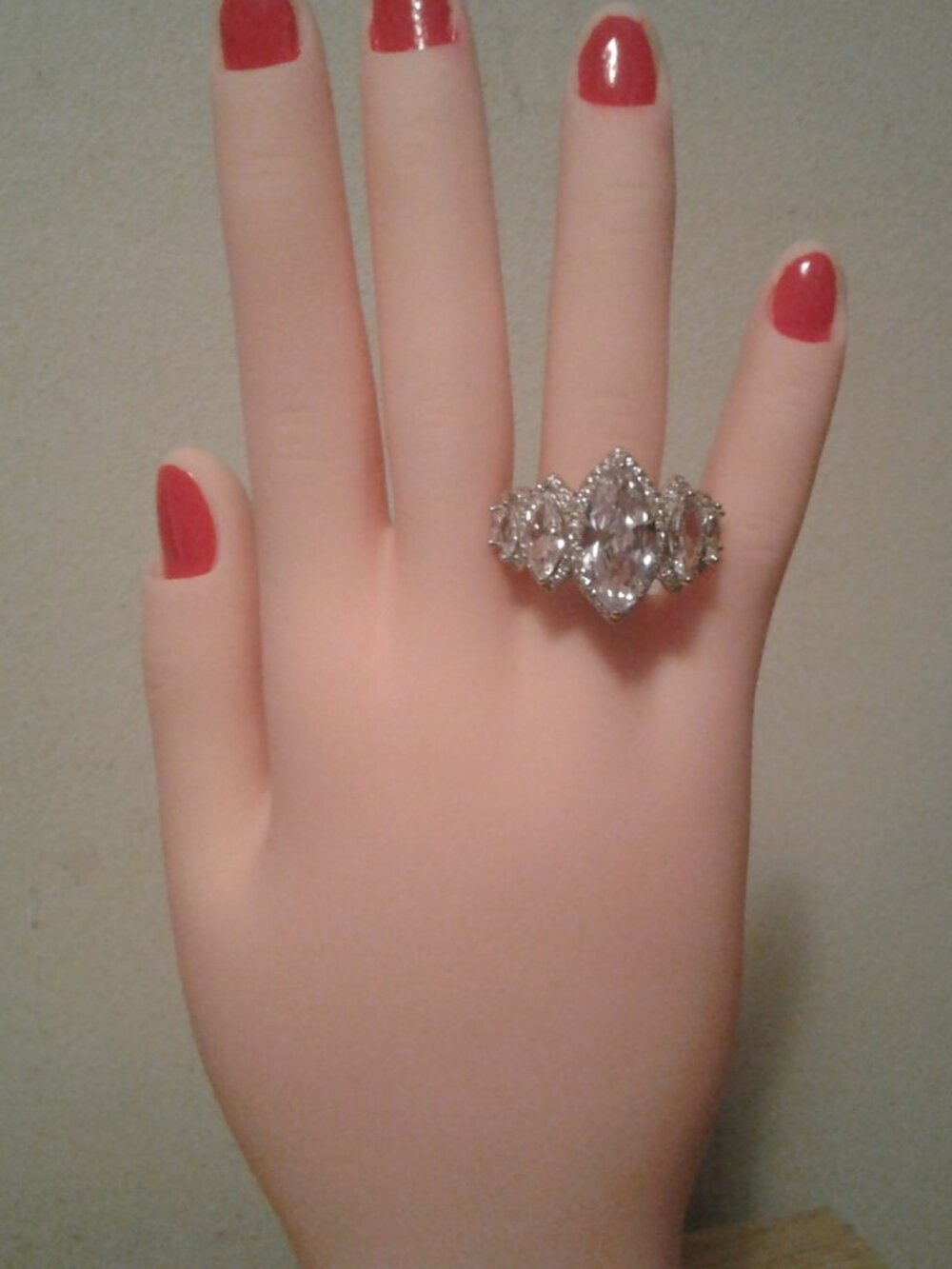 BCO176 Bella Luce NWOT Rhodium Plated Marquise Statement Ring 10.41ctw. Sz.10